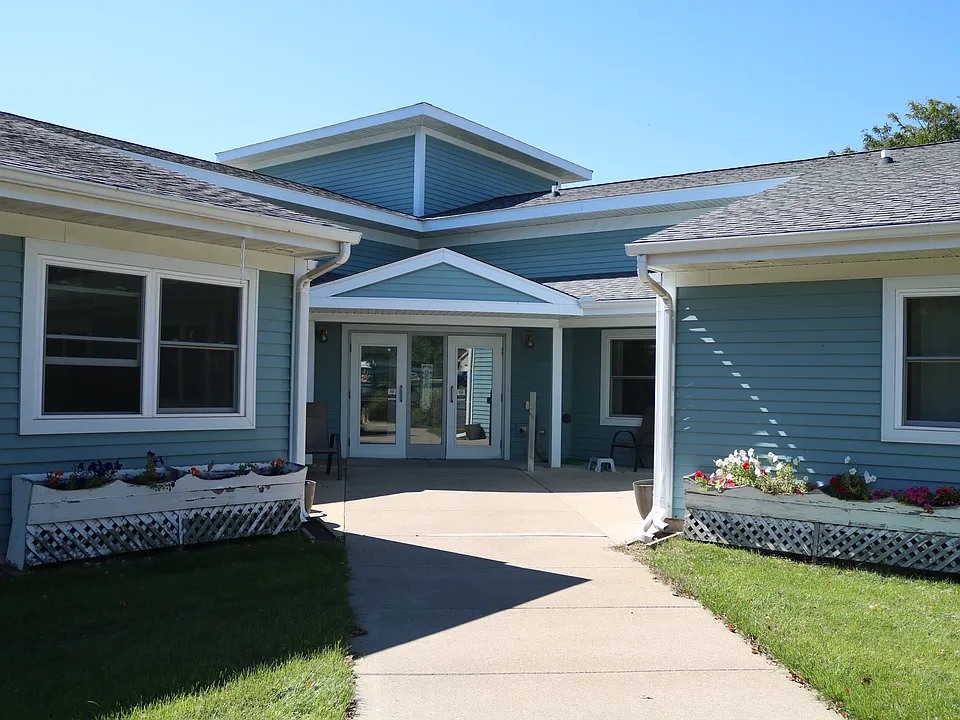 211 Milwaukee St #104