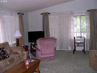 5th image of 5101 NE 121st Ave Unit 113