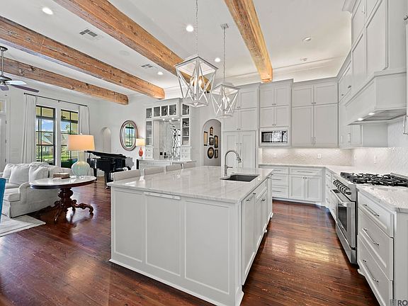 4th image of 8429 Hattic St