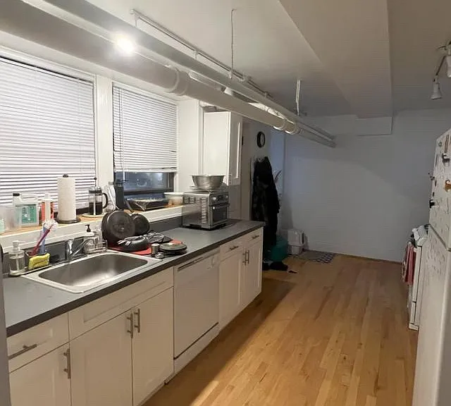 1202 W Montana St — Photo 13