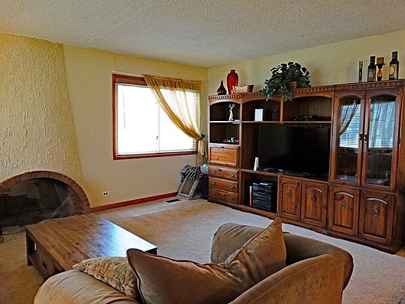 5th image of 5805 Farnham Ct