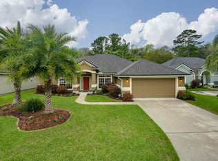 7866 Chase Meadows Dr W, Jacksonville, FL 32256