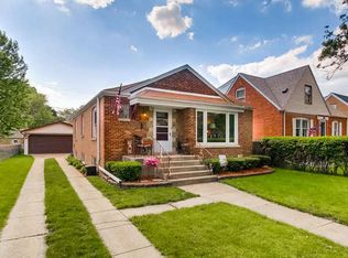 9932 S Homan Ave, Evergreen Park, IL 60805