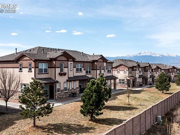 4th image of 5282 Prominence Point