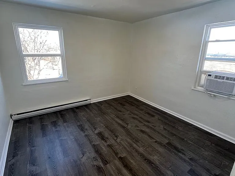4056 Reading Rd — Photo 20