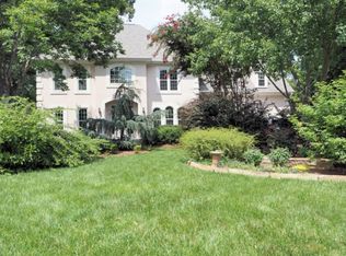1805 Castalia Dr, Cary, NC 27513