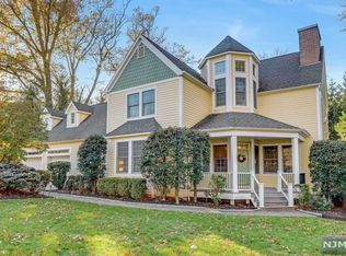 24 Valley Rd, Haworth, NJ 07641