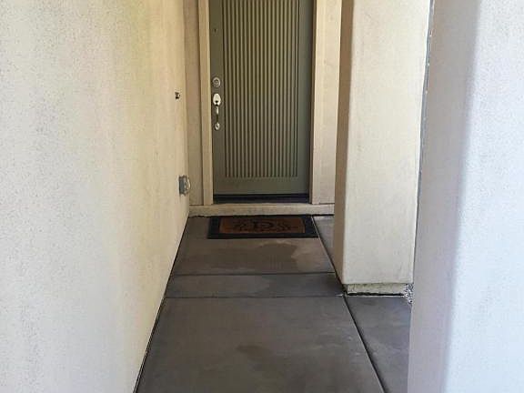 2nd image of 1549 W Satinwood Dr