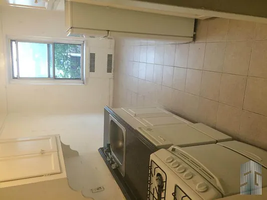 Rented by Skyline Group Real Estate | media 23