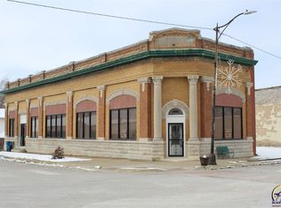 401 Pearson Ave, Waverly, KS 66871