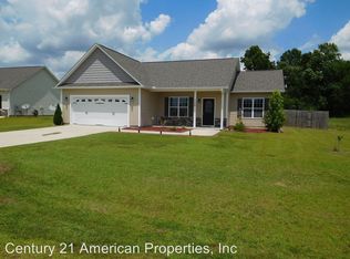 106 Mingo Dr, Richlands, NC 28574