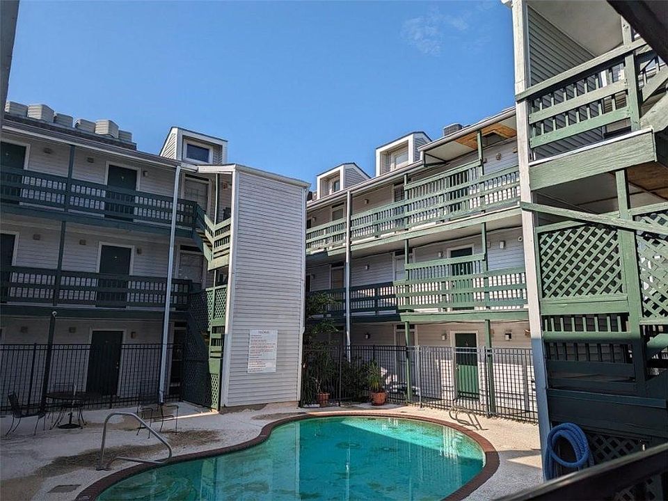 2nd image of 4101 Hessmer Ave APT 207