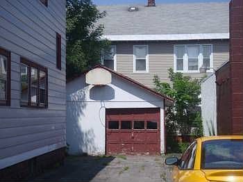 4th image of 613-615 James St