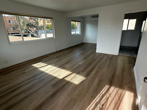 3rd image of 247 Saint Francis St APT C
