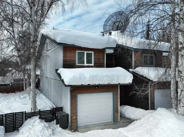 1210 Dolly Varden Ln, Fairbanks, AK 99709