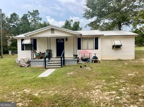 3 Wilson Rd, Kite, GA 31049