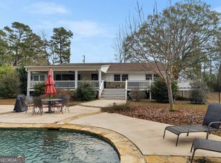 565 Sidney Dr, Griffin, GA 30223