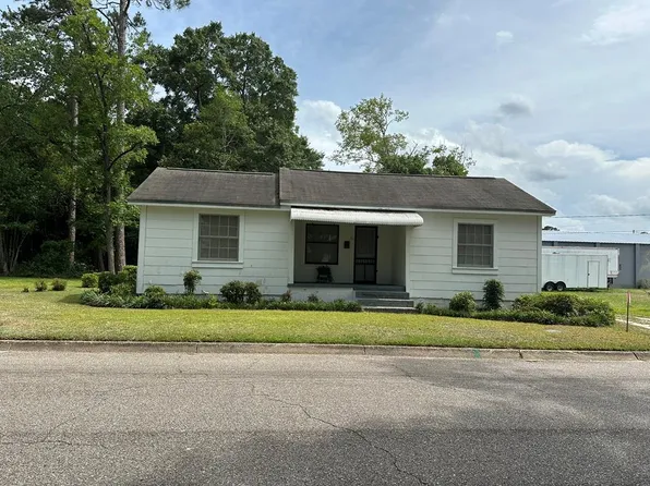 111 Helen St, Dothan, AL 36301
