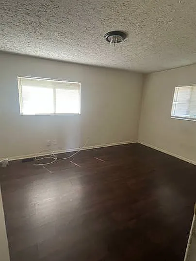 2231 Delavan Dr — Photo 9