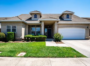 2016 Gaslight Dr, Modesto, CA 95355