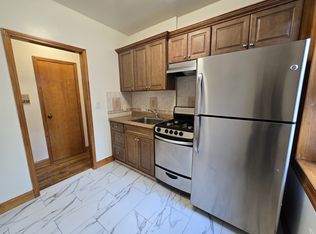 33-14 34th Ave #4, Astoria, NY 11106