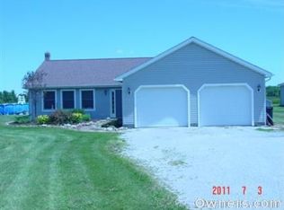 8185 Dewey Rd, Thompson, OH 44086