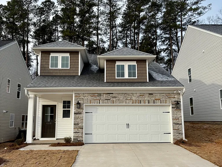 600 Poinsett Bridge Way — Photo 1