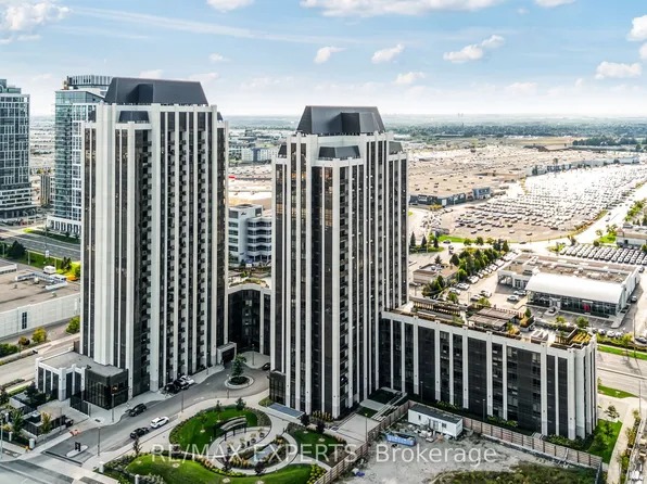 9085 Jane St #702, Vaughan, ON L4K 4L8