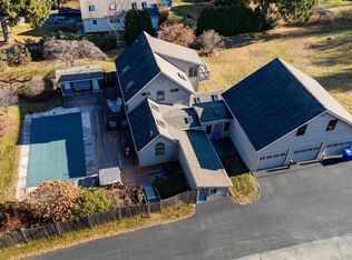 39 Cook St, Boylston, MA 01505