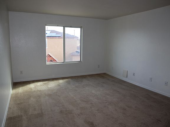 5th image of 1076 W Camino Fijo