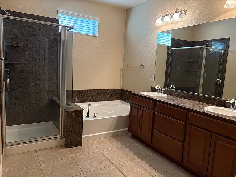2051 Virginia Lake Way — Photo 10
