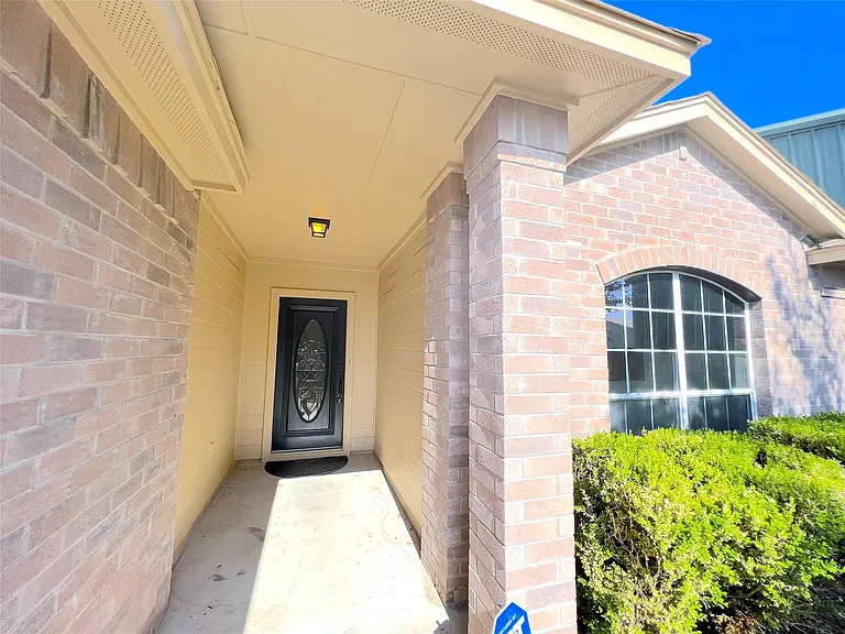 2725 Summerwalk Pl — Photo 4