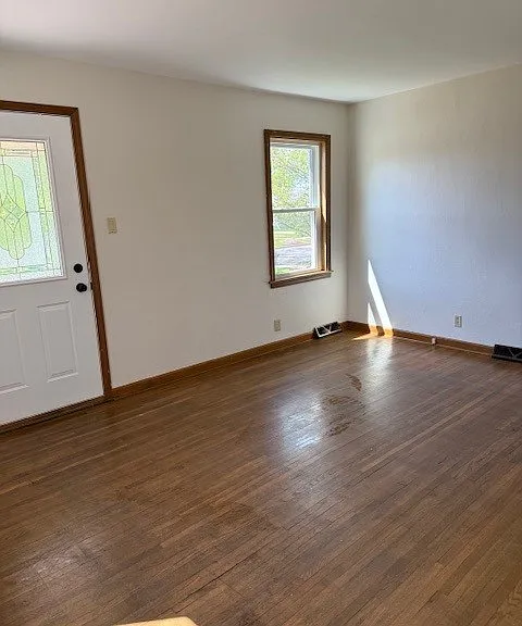 7349 Howard Ave — Photo 1