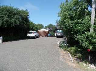 110 Kelp St NW, Ocean Shores, WA 98569