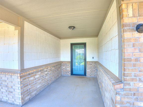 3rd image of 11112 SW 36th St