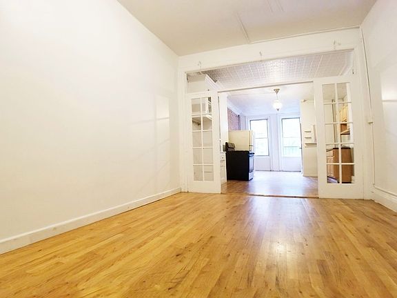 4th image of 316 Jefferson St APT 2L