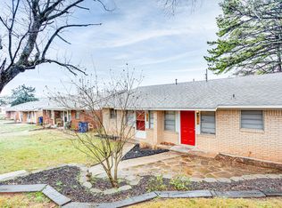 819 W Monterey St #B, Denison, TX 75020