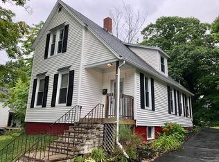14 Harris St, Auburn, ME 04210