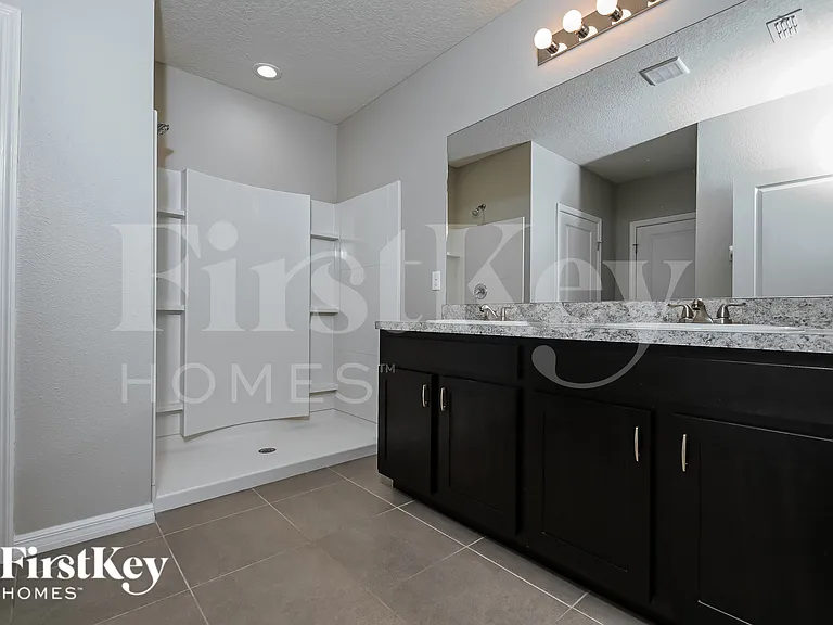 3207 Pemberly Park Dr — Photo 7