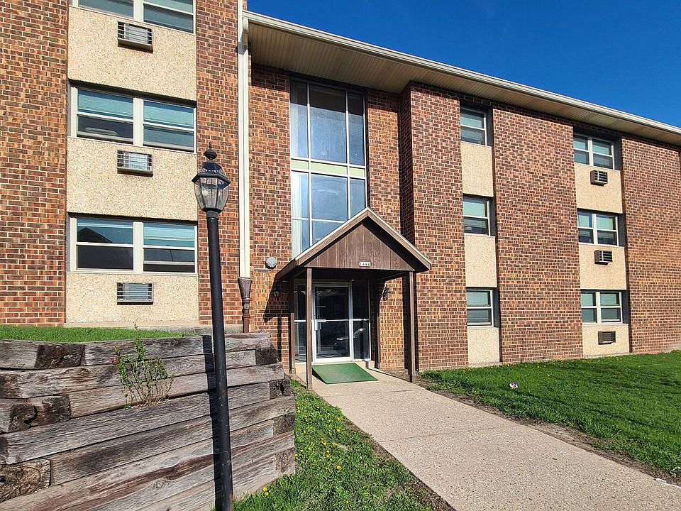 Building front entrance