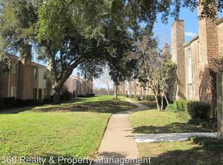 8714 Wilcrest Dr, Houston, TX 77099