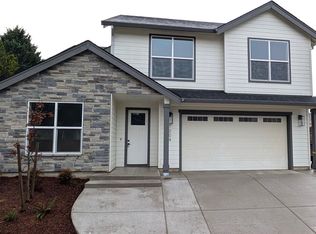 1004 E Rork Ct, Newberg, OR 97132