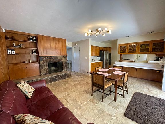 5th image of 9415 Loren Dr