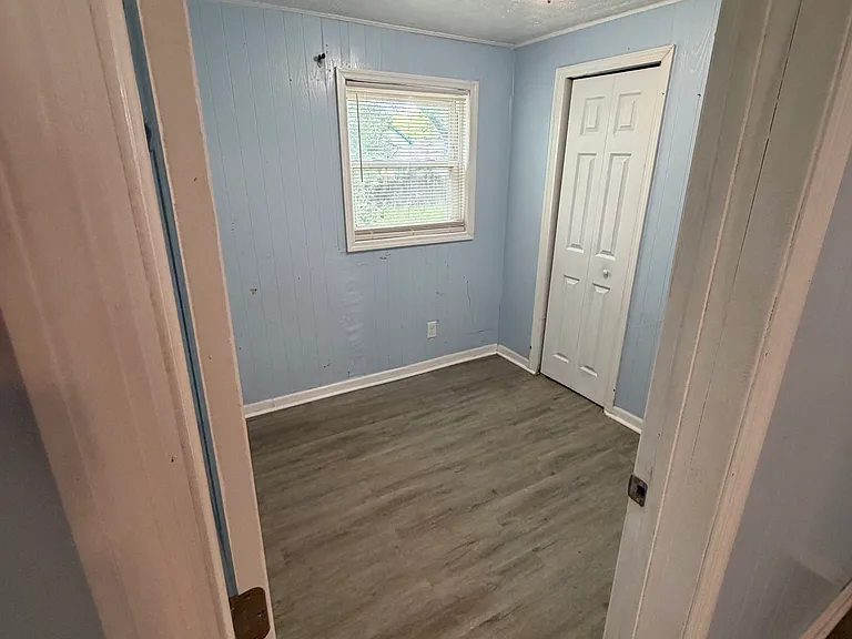 1222 Fairfax St — Photo 7