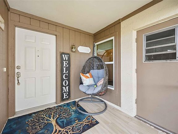 3rd image of 266 OAK HILL DRIVE #34