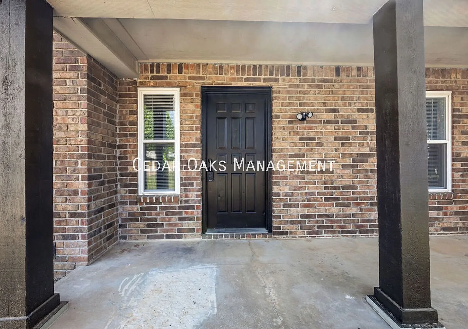3 Bedroom + Bonus Room | 2 Bath Home with Large Fenced Backyard, Nice Neighborhood — Photo 3