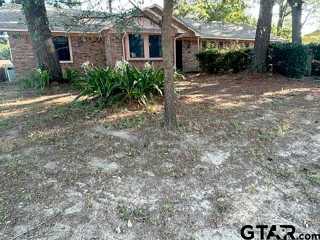 1st image of 1006 Jeffery Dr