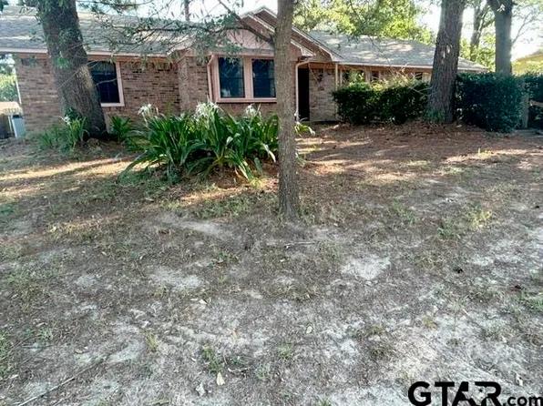 1006 Jeffery Dr, Tyler, TX 75703
