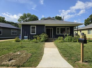 141 Edwards Ave, Swannanoa, NC 28778