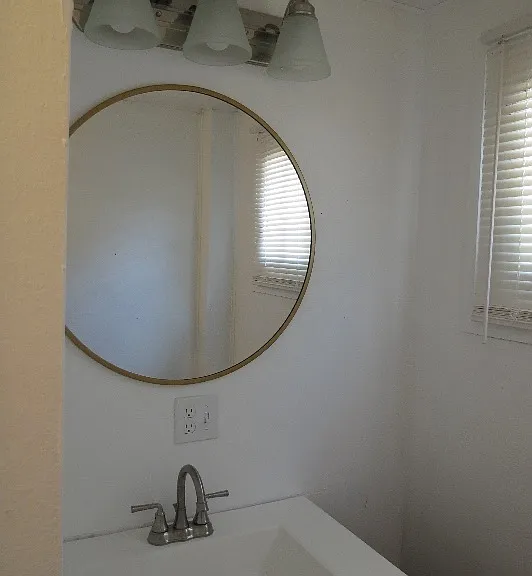 203 S Maple St — Photo 1